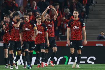 El delantero kosovar ha espantado sus fantasmas. Hace una semana deca que estaba mal y con dos goles ante Las Palmas, en Son Moix, parece recuperar la sonrisa y su efectividad.