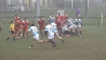 El tackle de un rugbista a jueza italiana: ¡Sancionado tres años!