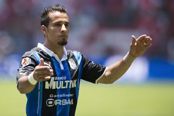 El centro delantero le ganó la partida a Emanuel ‘Tito’ Villa en el cierre del torneo anterior. Está listo para ser el hombre gol de Gallos Blancos.