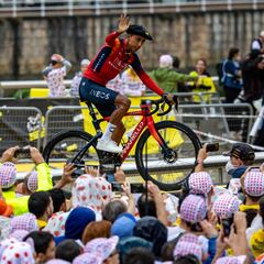 Egan, Rigo... Inicia el camino a París: El Tour paraliza el mundo
