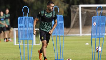 David García, durante un entrenamiento con Las Palmas.