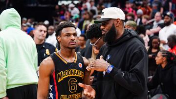 James Jr scored only four points on his first appearance for the Los Angeles franchise in the California Classic Summer League.