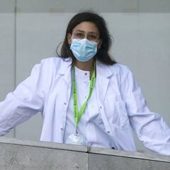 Marina Muzas cambia el disco por la bata para ayudar contra el coronavirus