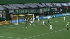 De media vuelta: el nuevo gol de Felipe Mora en la MLS