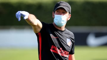 Simeone, en el entrenamiento del Atlético.