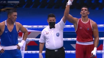 Ayoub, otro español que sigue adelante en el Mundial