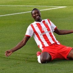 Umar Sadiq es el jugador más valioso de Segunda División