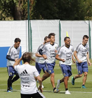 Argentina sigue preparando el debut en el Mundial