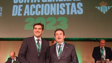 Haro, junto a L¨®pez Catal¨¢n.