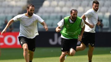 Buffon se entrenó en solitario