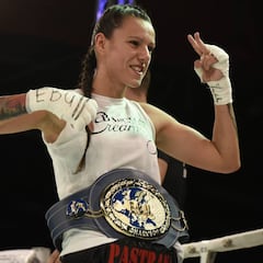 Joana Pastrana, la más temida del peso mínimo mundial