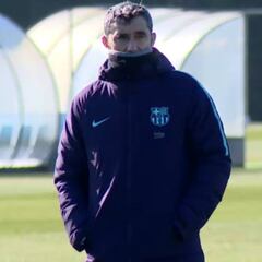 El Barcelona completa su segunda sesión del nuevo año