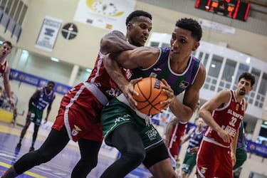 El Benfica sorprende al Unicaja en Melilla