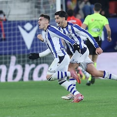 El golazo de Barrenetxea, el más lejano en la memoria de esta temporada de LaLiga