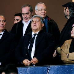 Nervios en el Barça: Laporta hizo volar bandejas de canapés