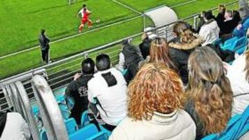 El Madrid-Liverpool arrancó ayer con un duelo de alevines