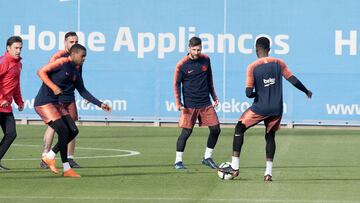 06/04/18 Entrenamiento del FC Barcelona previo al partido
Messi