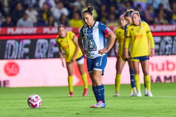 Charlyn Corral of Pachuca during the Great-Final first leg match between Pachuca and America as part of the Torneo Clausura 2025, Liga MX Femenil at Hidalgo Stadium on May 09, 2025 in Pachuca, Hidalgo, Mexico.