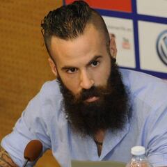 Crosas: "¿Tendrá conciencia Florentino? En 4 meses destrozó la Selección y el Madrid"