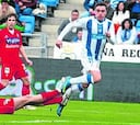 Adrián despega al Recre