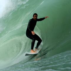 Así es un día en la vida del surfista Andy Criere