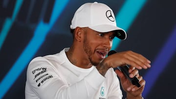 Hamilton, en la presentación del nuevo Mercedes.