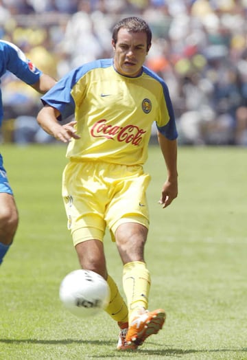 Ídolos que se robaron el corazón del fútbol mexicano