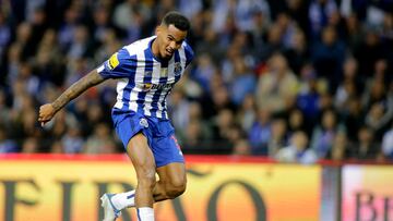 El Oporto llega enchufado al cl¨¢sico