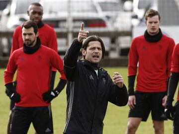 Vasiljevic takes training with Osasuna ahead of the Real Madrid game.