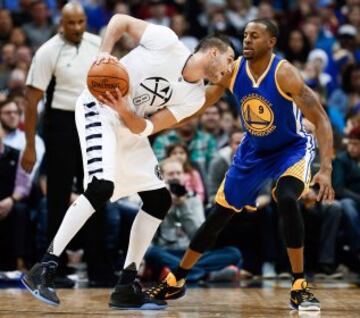 Andre Iguodala y Danilo Gallinari.