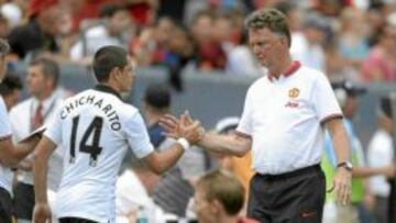Van Gaal: “Chicharito es el segundo delantero”