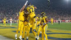 LOS ANGELES, CA - NOVEMBER 19: Robert Woods #17 of the Los Angeles Rams celebrates his touchdown catch with teammates during the first quarter of the game against the Kansas City Chiefs at Los Angeles Memorial Coliseum on November 19, 2018 in Los Angeles,