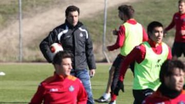 El Getafe prescinde de Molina, entrenador del filial.