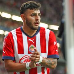 Cruz Azul deja de lado negociaciones por Alexis Vega, ¿qué jugadores podría fichar?