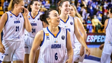 Silvia Dom¨ªnguez: "El Avenida y yo estaremos atados de por vida"