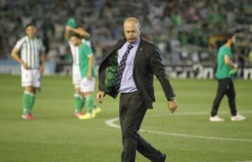 Los verdiblancos celebraron el ascenso. Pepe Mel.