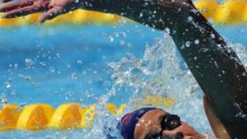 Erika Villaécija nada en su serie de los 800 metros libre, donde se ha clasificado en sexto lugar para la final.