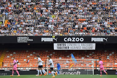 Seven punished for racist attacks on Real Madrid’s Vinicius Jr