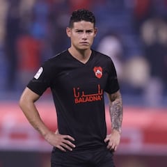 James regresa en derrota por goleada de Al Rayyan en Qatar