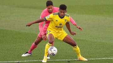 El hondureño no terminó de la mejor manera su último partido frente a Eibar, pero trabaja con la confianza de volver a la competición en duelo frente al Real Madrid.