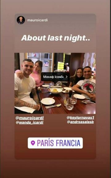 Keylor Navas y Mauro Icardi llegaron juntos al PSG y ahora ya se perfilan para ser buenos amigos, pues acudieron a una cena en París junto a sus esposas.