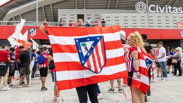 30/06/24 CONCENTRACION PEÑAS ATLETICO DE MADRID EN EL ESTADIO CIVITAS METROPOLITANO
AMBIENTE AFICIONADOS ESCUDO ANTIGUO
SEGUIDORES
PUBLICADA 01/07/24 NA MA26 1COL