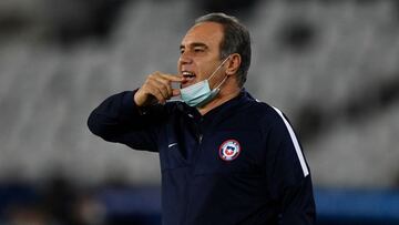 El DT uruguayo explicó que decidió sacar al 'Rey' porque "lo vi cansado". Eso sí, dejó en claro que está en un proceso de recuperar su mejor versión.