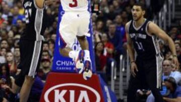 Chris Paul y Griffin fueron demasiado para los Spurs