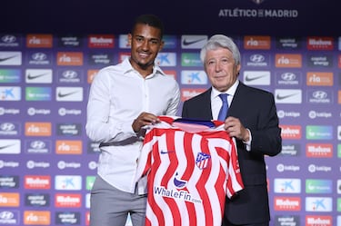 6,5 millones de euros pagó el Atlético de Madrid al Gil Vicente para fichar al brasileño. Tras una temporada cedido en en el Valencia, regresó a la disciplina del club rojiblanco.