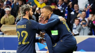 Show con Mbappé a medio gas