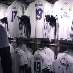 Jesé y Nacho ya no están en la tienda oficial del Real Madrid
