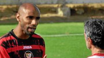 Kanouté es baja ante el Hércules por problemas musculares.