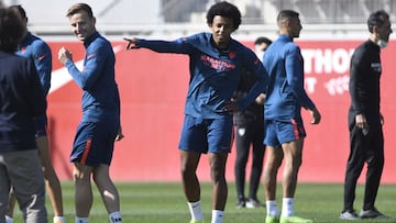 Koundé, en un entrenamiento.
