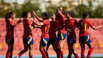 Las jugadoras de la Selección española Sub-19 celebran el gol anotado a Estados Unidos.